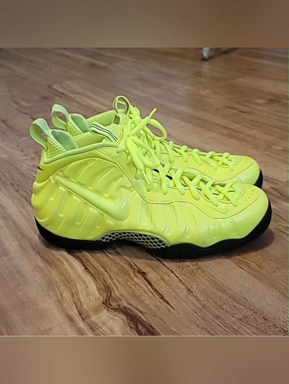 Nike Air Foamposite Pro 'Volt' 2014 Sz 11